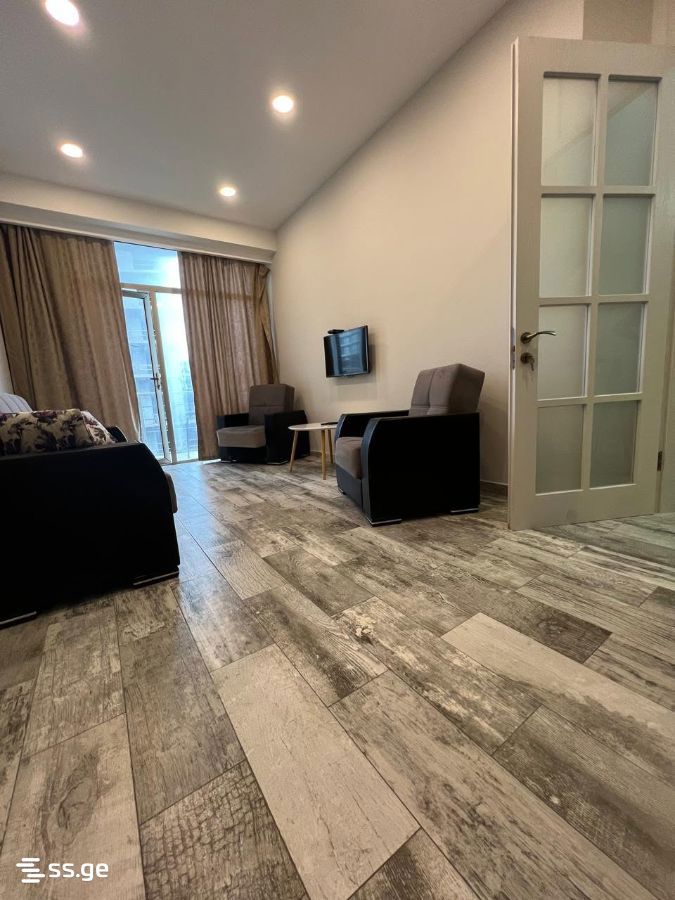 Sherif Khimshiashvili Ave 1 - 3 rooms