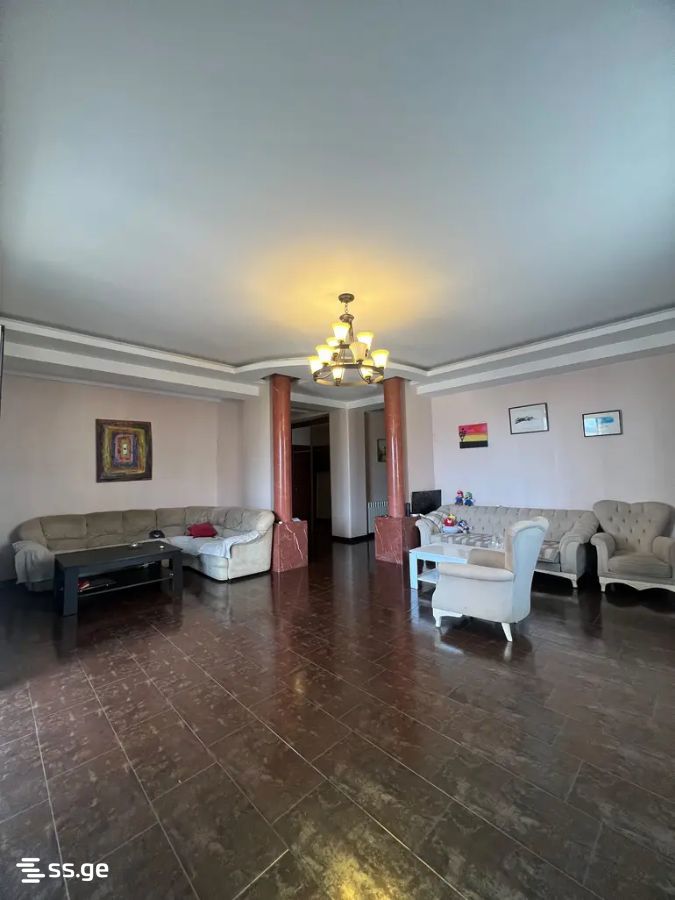 mitskevichi st. 2 - 5 rooms