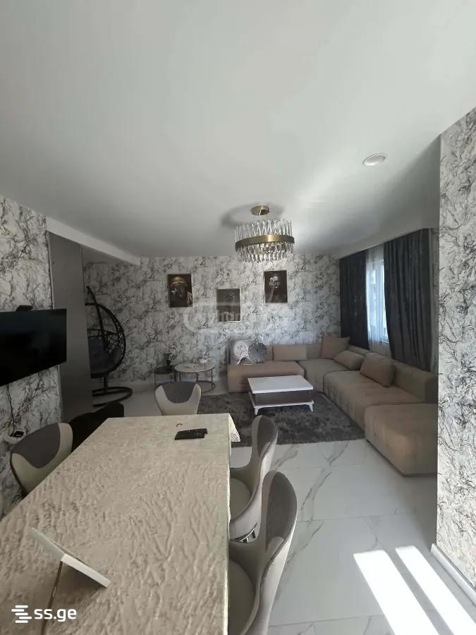 1 - 3 rooms