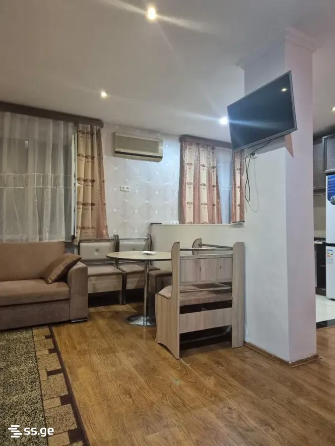 ioane petritsi st. 3 - 3 rooms