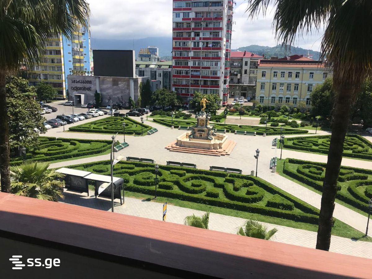 Sh. Rustaveli Ave. 10 - 1 rooms