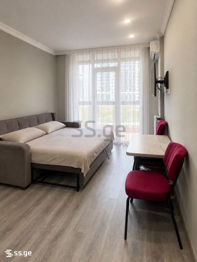 10L - 1 rooms