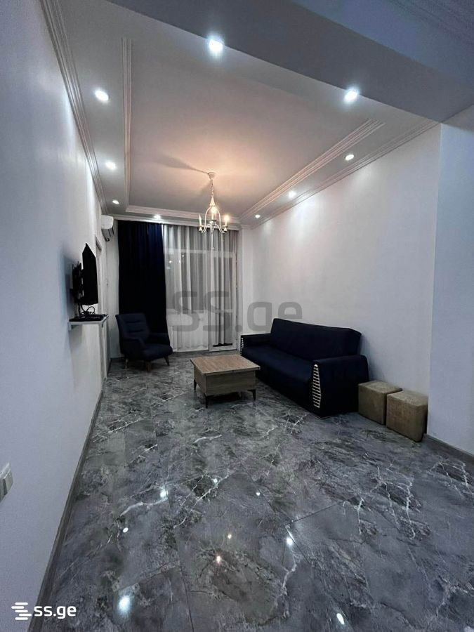6 - 3 rooms