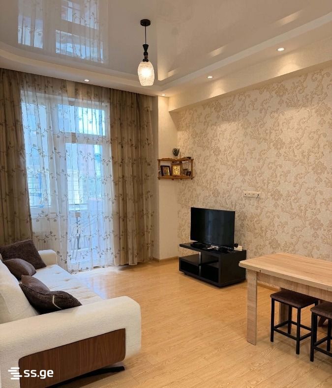 giorgi brtskinvale st. 42 - 2 rooms