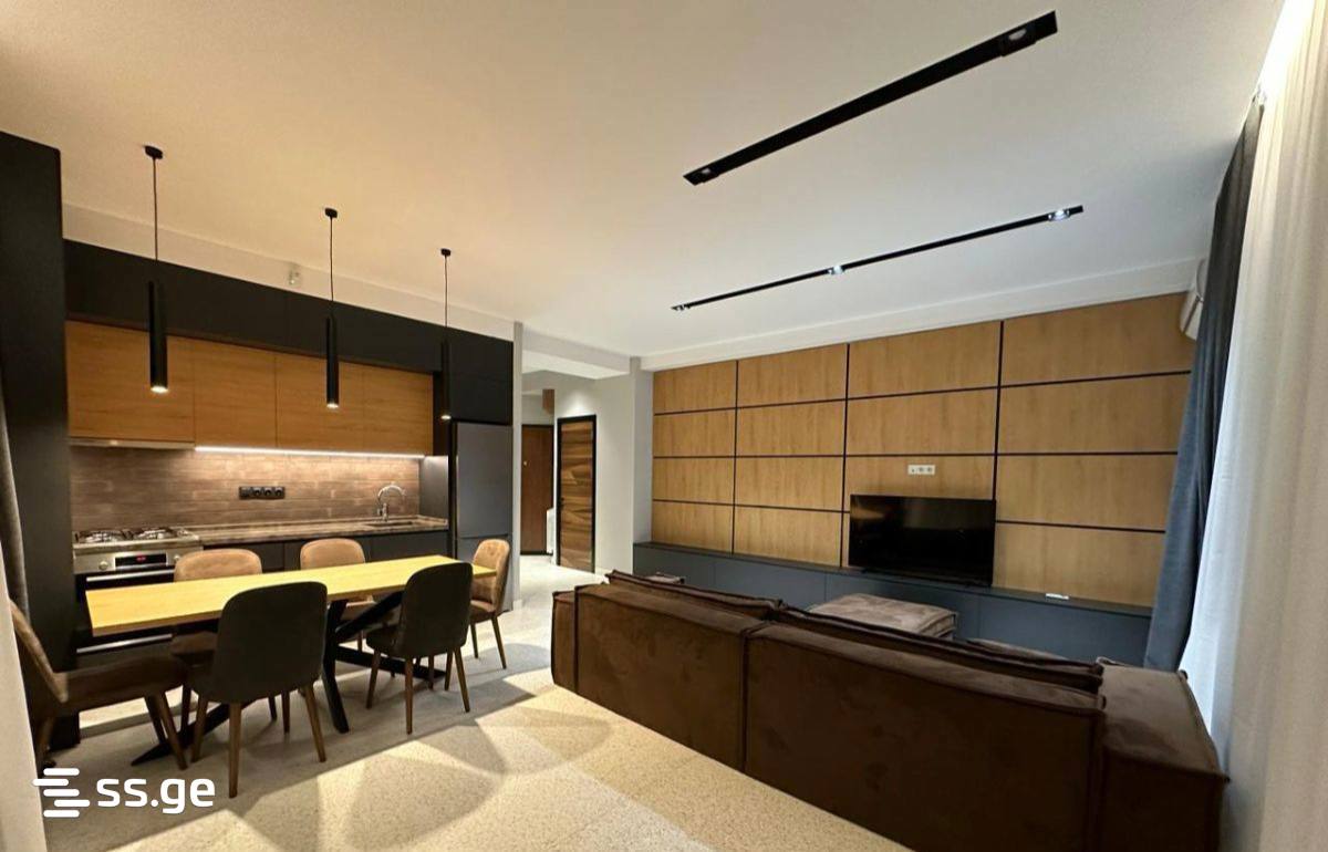 universiteti st. 24 - 2 rooms