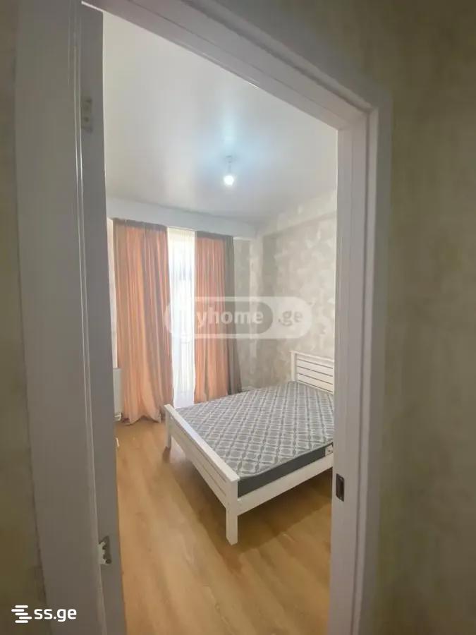 Abashidze-Orbeliani st. 1 - 3 rooms