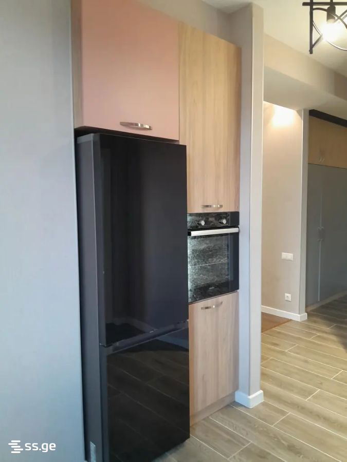 gmiri kursantebi st. 2 - 4 rooms