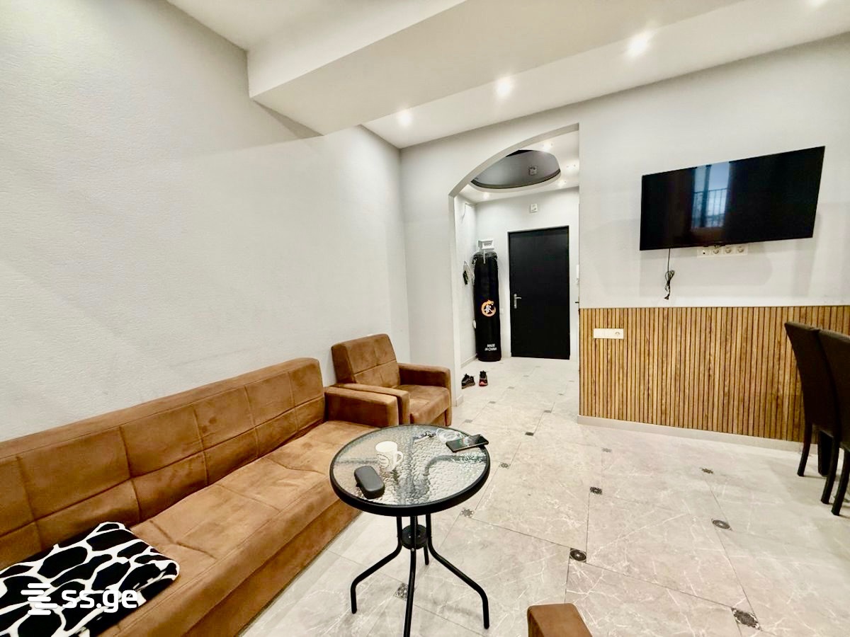 parnavaz mepe avenue 12 - 3 rooms