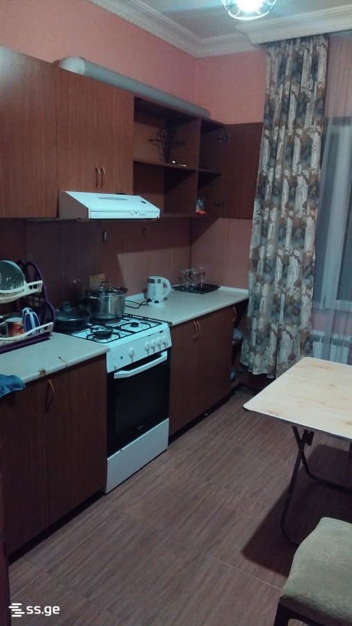 35 - 3 rooms