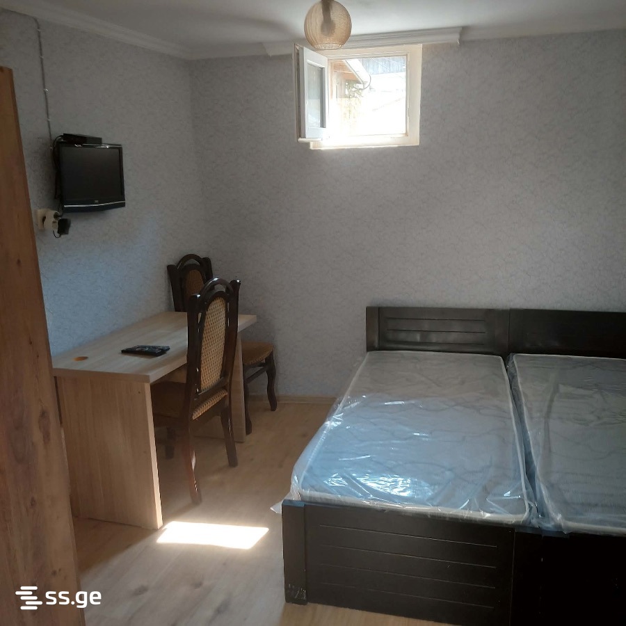 gorki st. 5 - 1 rooms