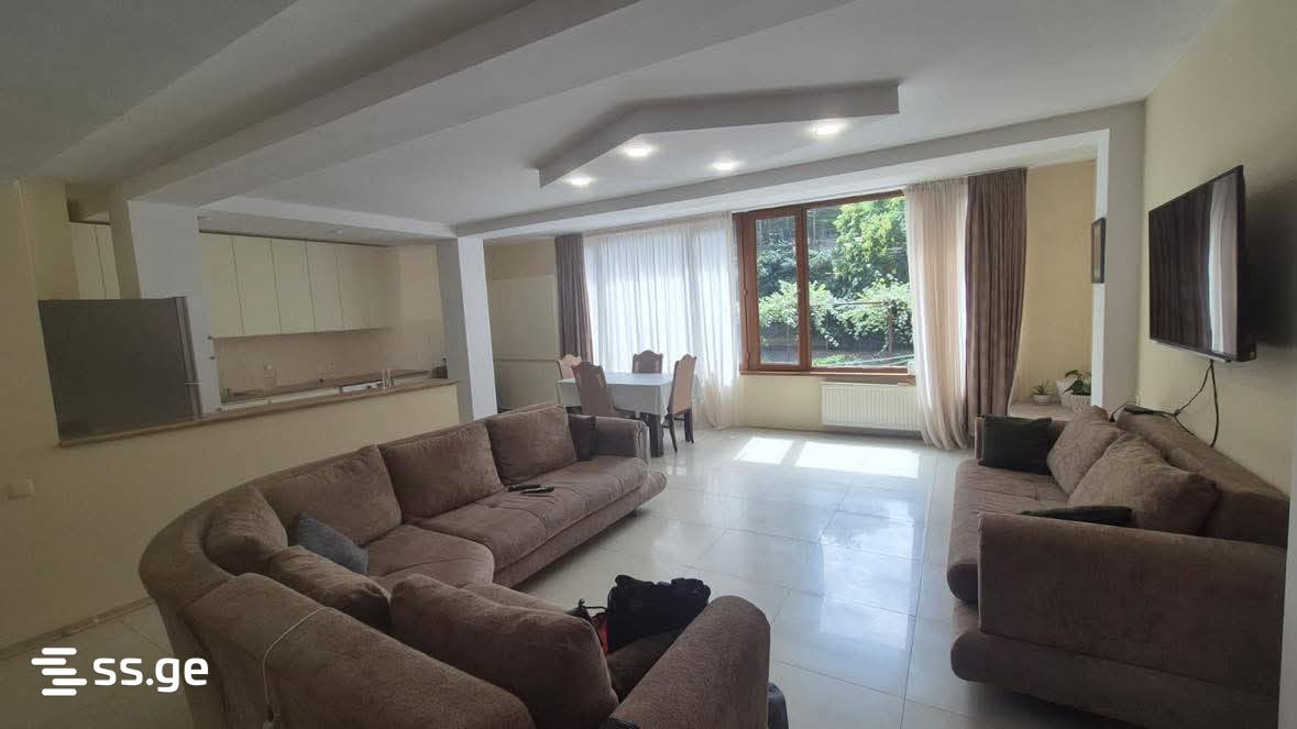 kostava st. - 5 rooms