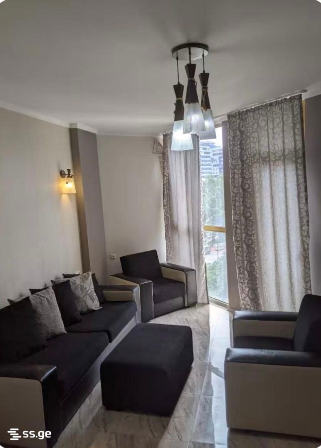 4 - 1 rooms