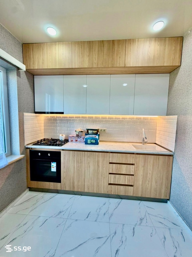 petre imeri st. 18 - 3 rooms