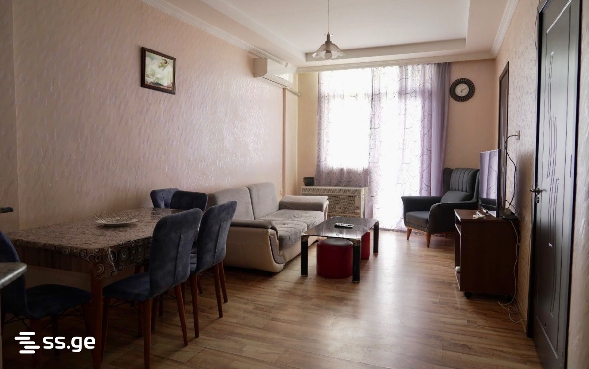 Firosman Street 18ბ - 3 rooms