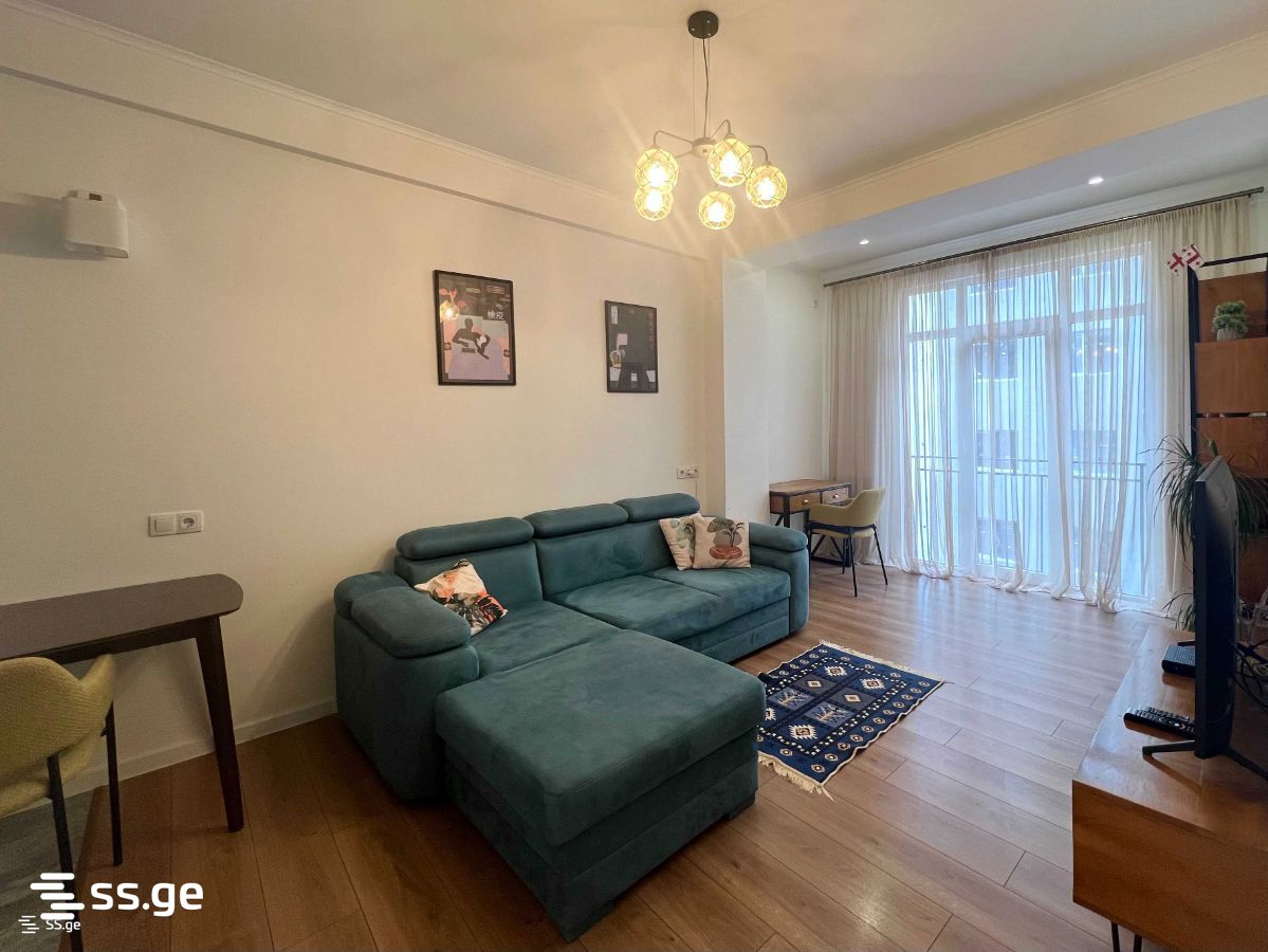 Mirian Mephe st. 37ბ - 3 rooms