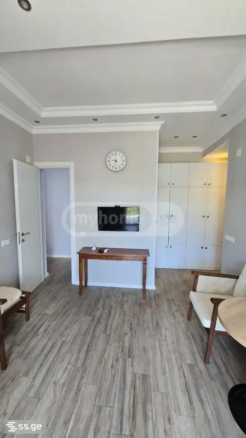 panaskerteli st. 19 - 3 rooms