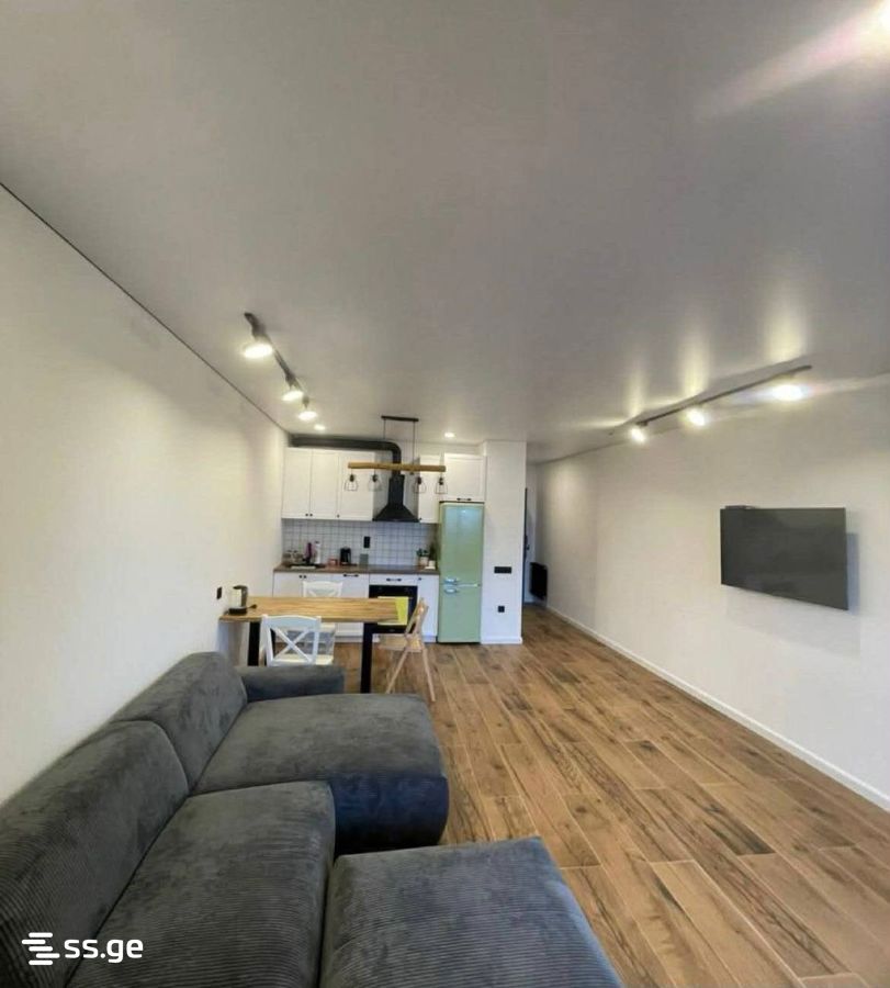 13 - 2 rooms