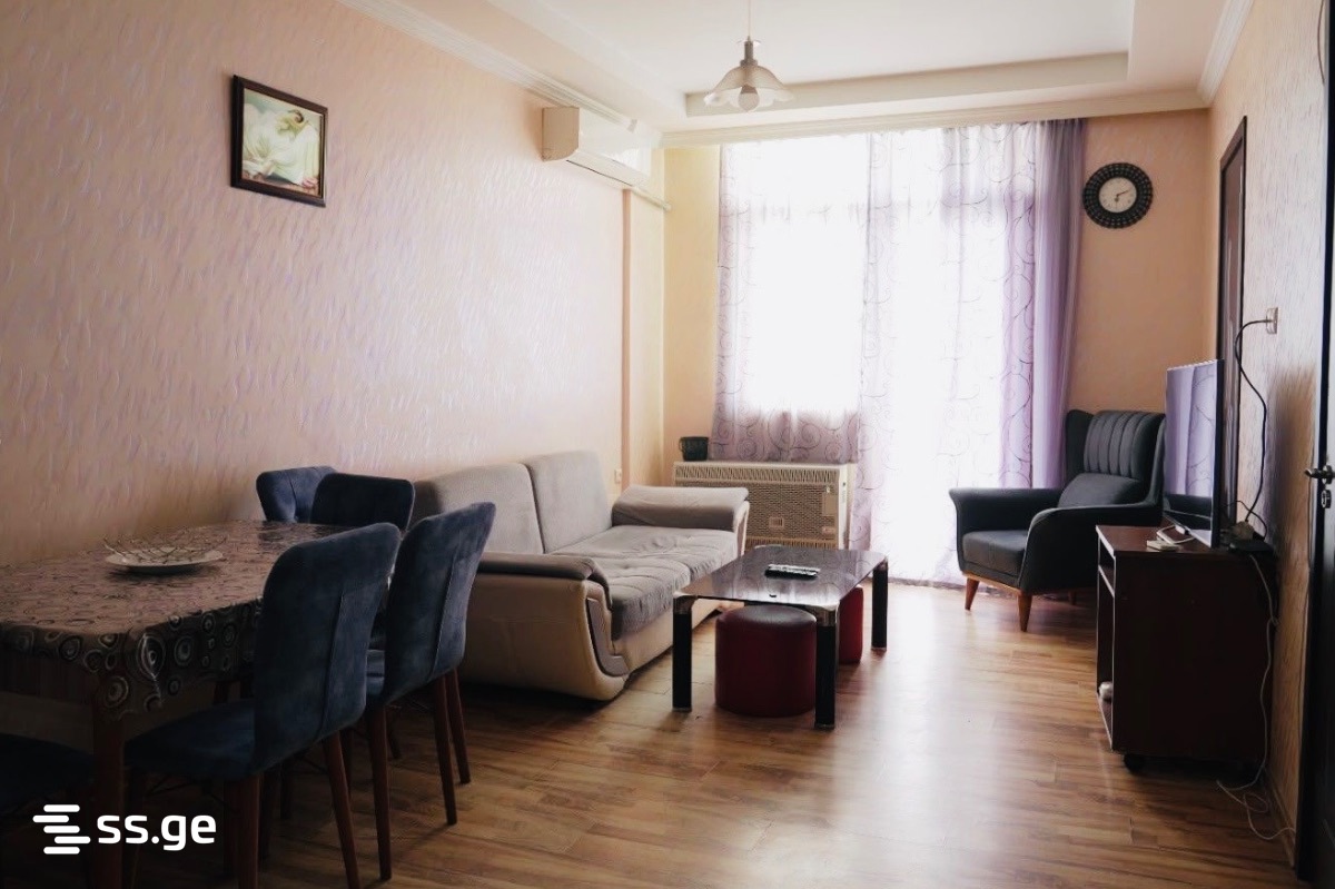 Firosman Street 18ბ - 3 rooms