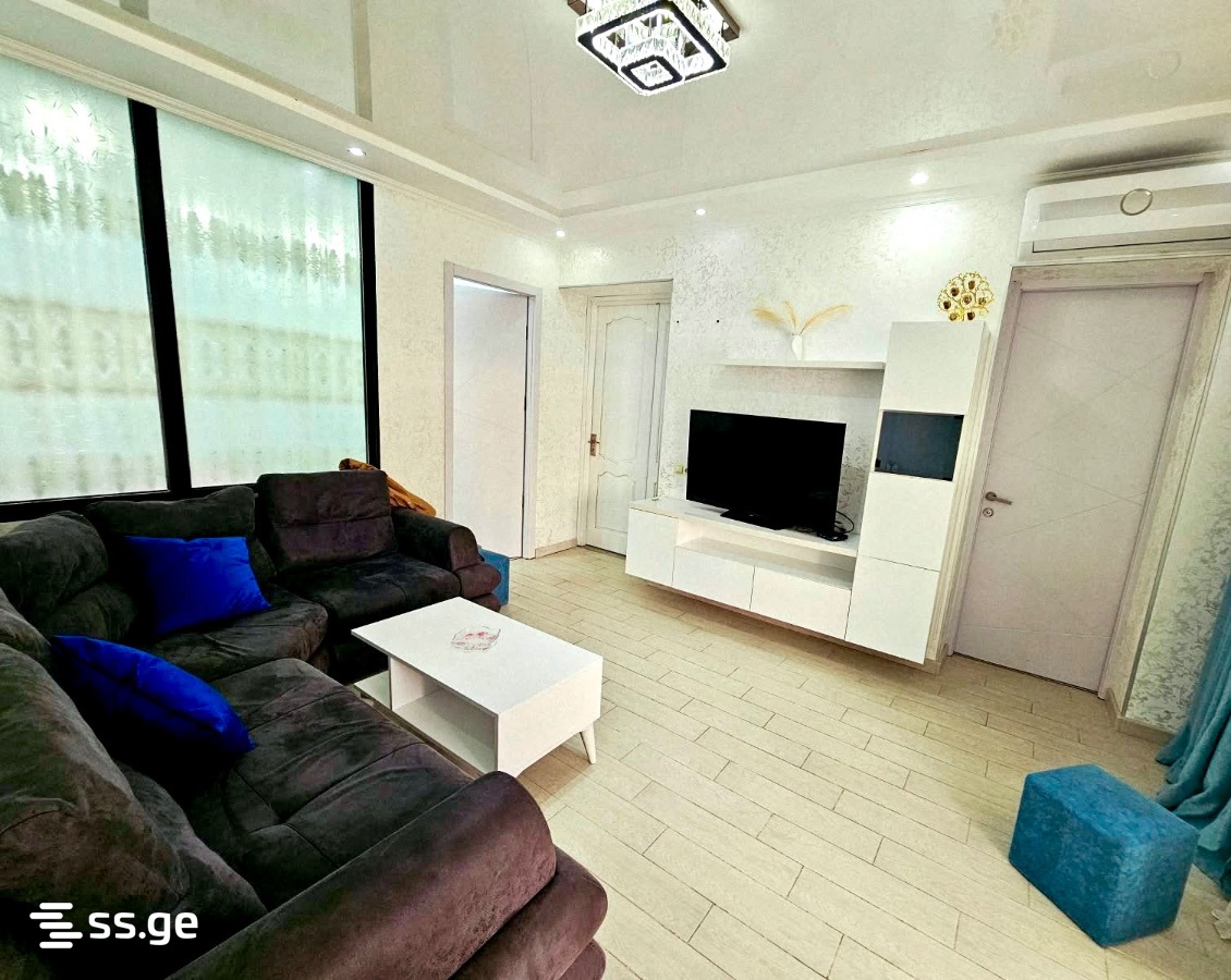 Sh. Inasaridze St. 37 - 3 rooms