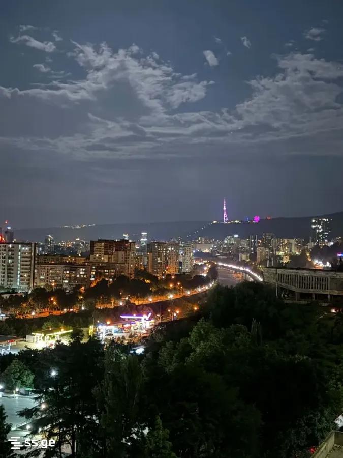 Marshal Archil Gelovani Ave. 8 - 3 rooms