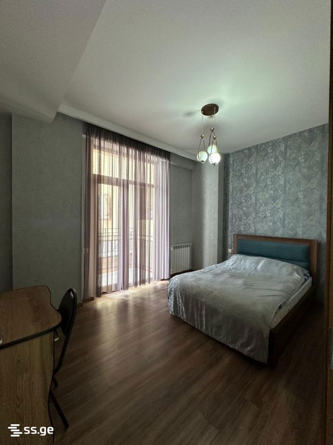 chiaureli st. 9 - 3 rooms