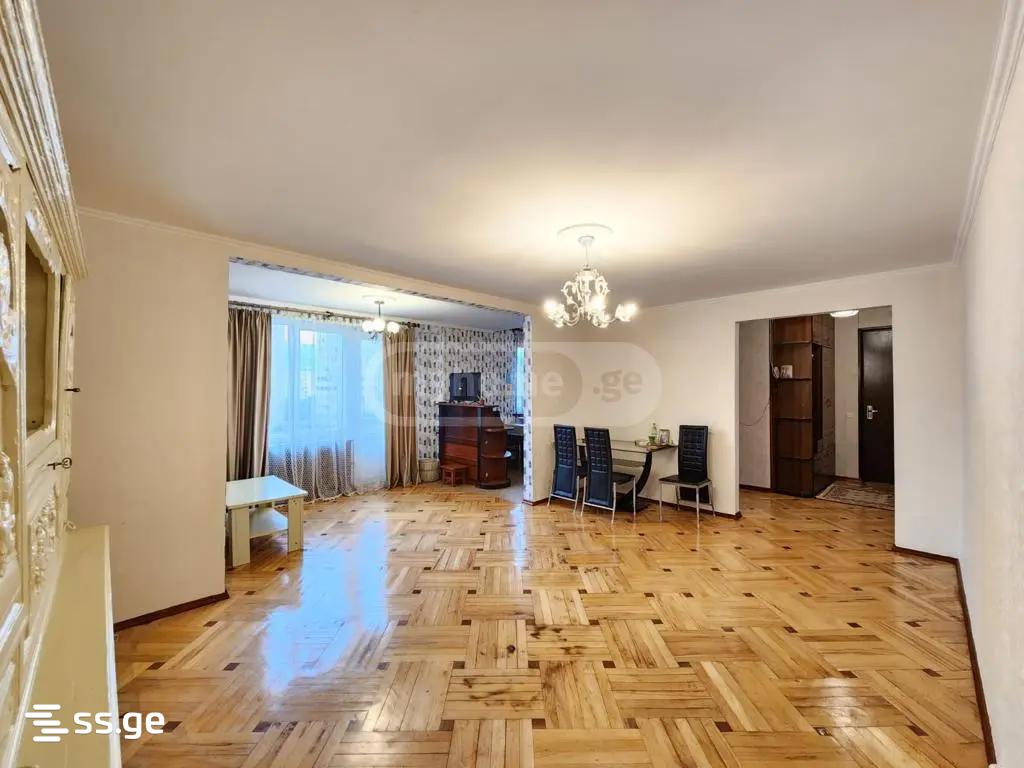 ioane petritsi st. 8 - 3 rooms