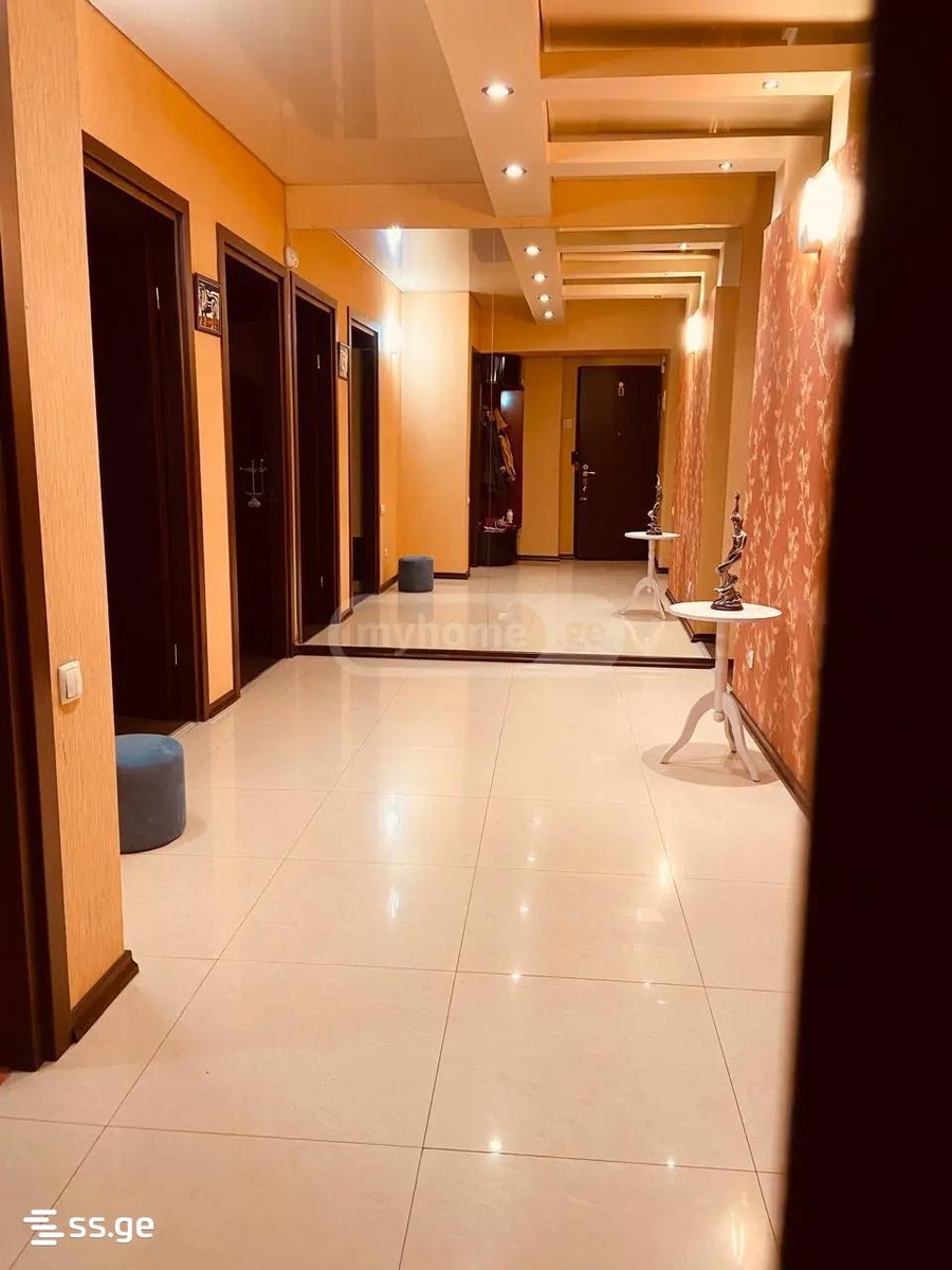 i. chavchavadze avenue - 4 rooms