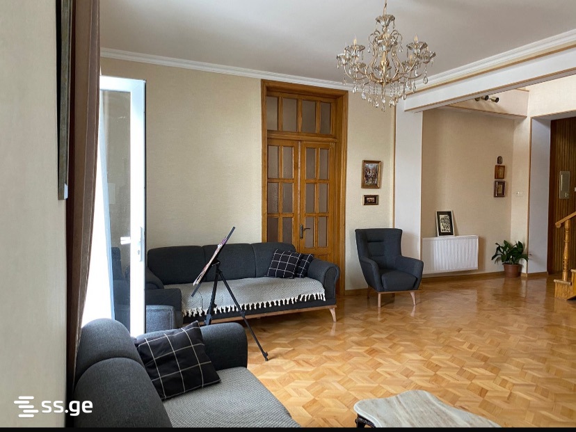 94 - 5 rooms