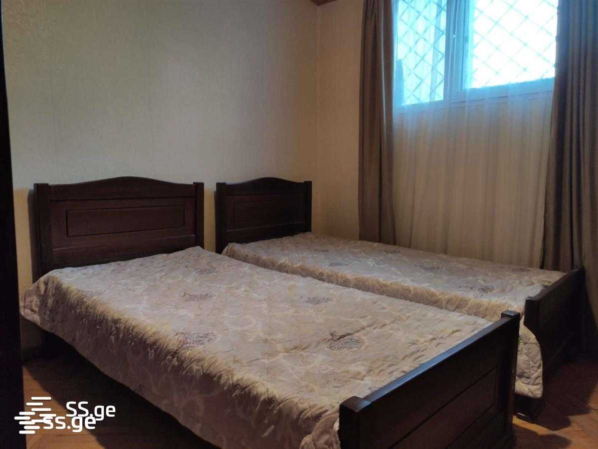 pekini st. 45 - 5 rooms