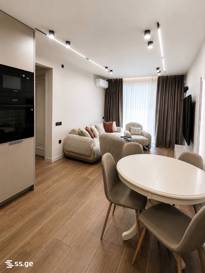 13 - 3 rooms
