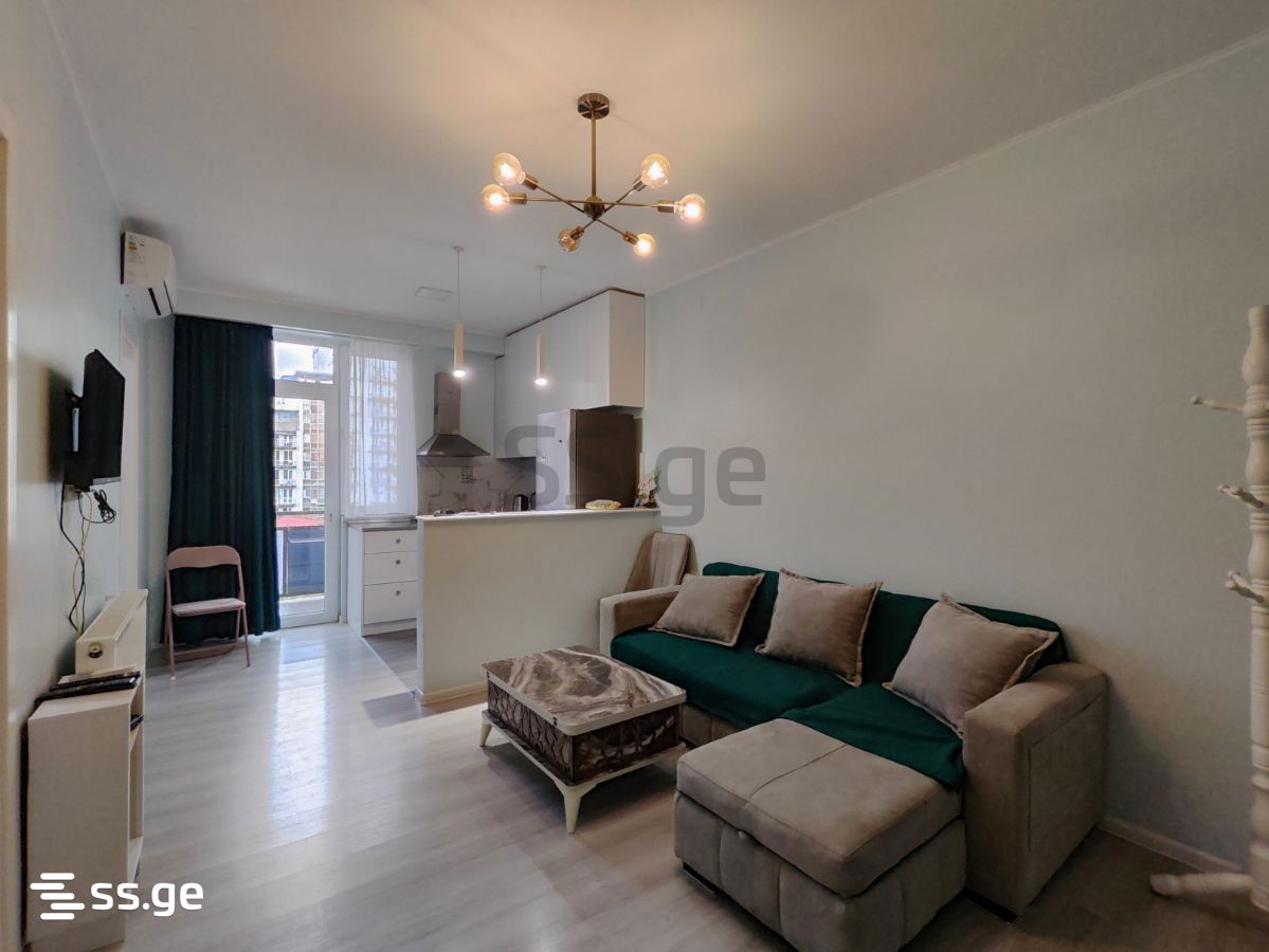 4 - 2 rooms