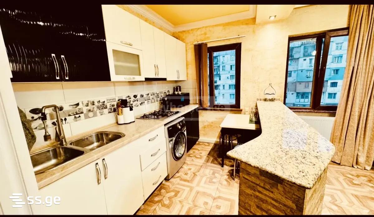 Khimshiashvili st. 0 - 3 rooms