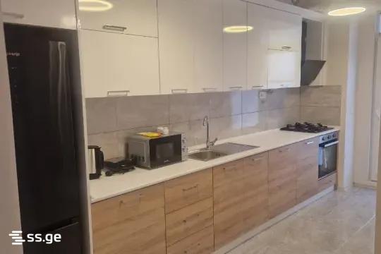 Bob walsh st. - 4 rooms