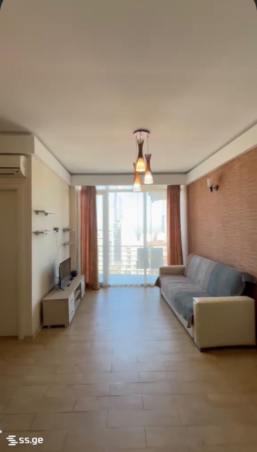 Takaishvili Street 36 - 2 rooms