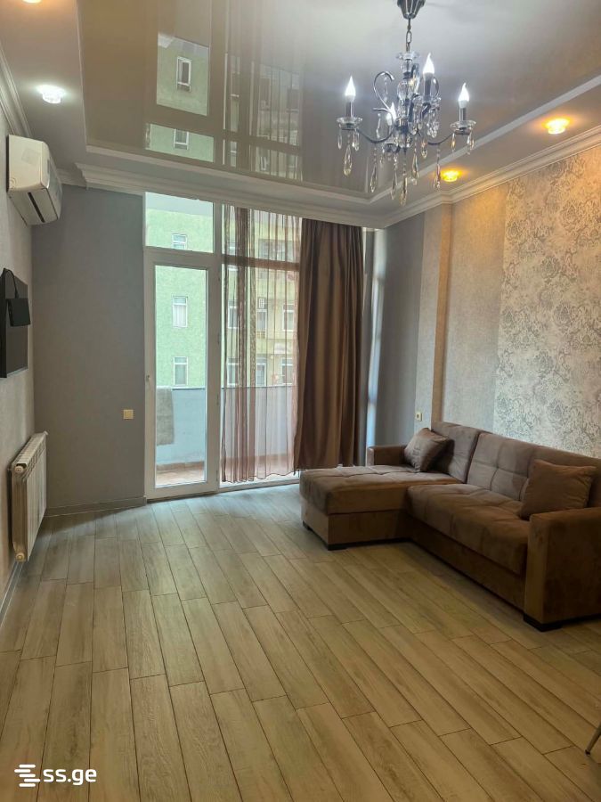 13 - 3 rooms
