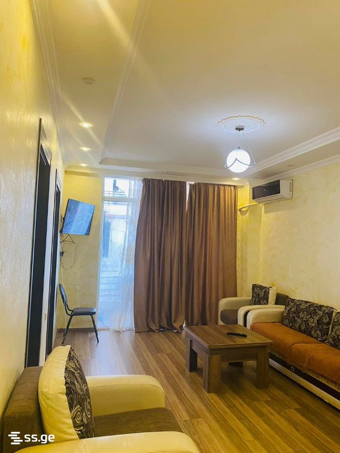 Firosman Street 18 - 3 rooms