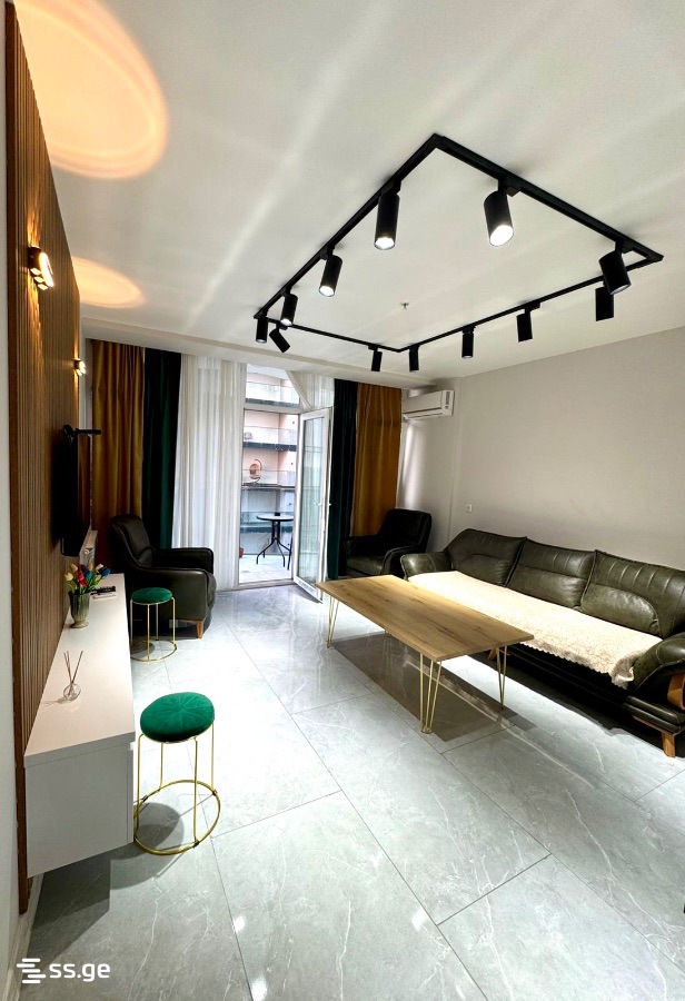 Lech and Maria Kaczynski street 19 - 2 rooms