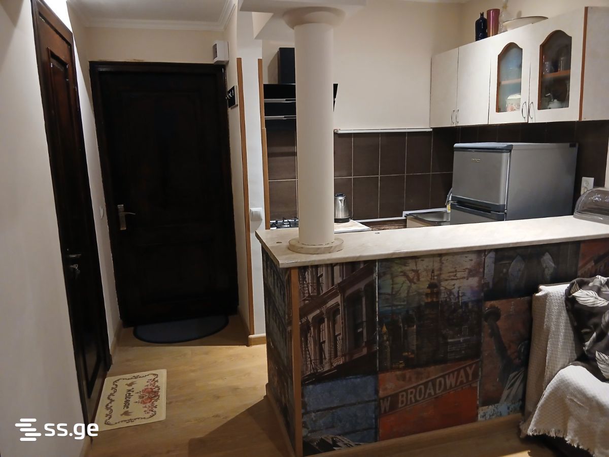 universiteti st. 3 - 2 rooms