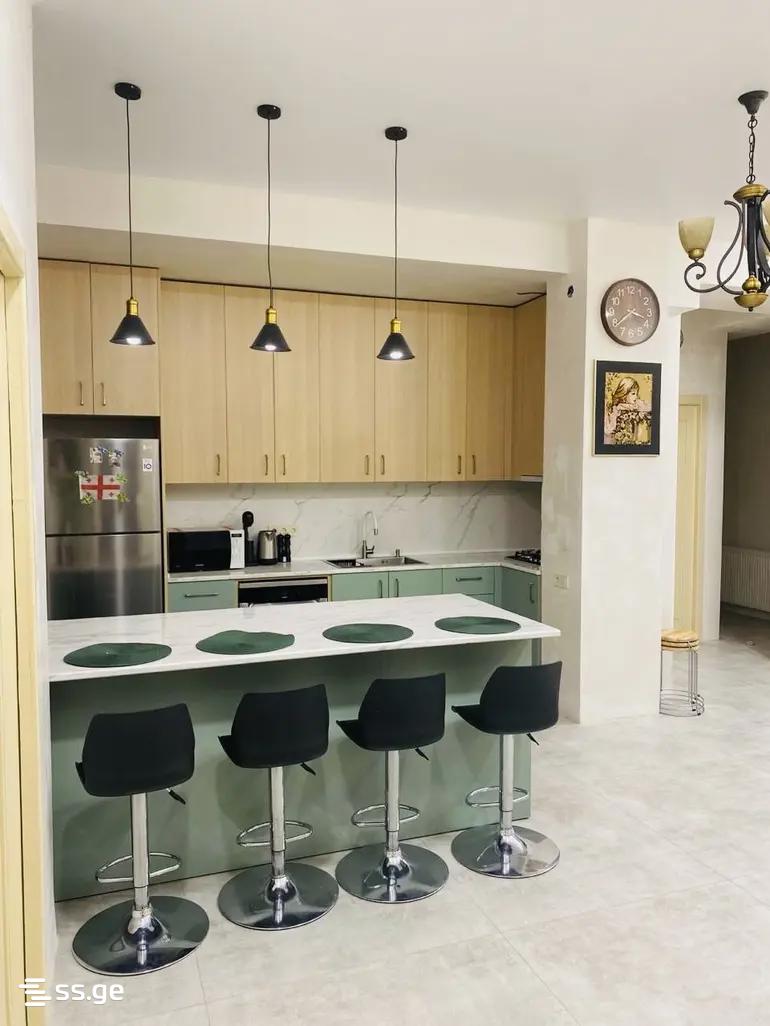 Politkovskaya St (jikia st.) - 5 rooms