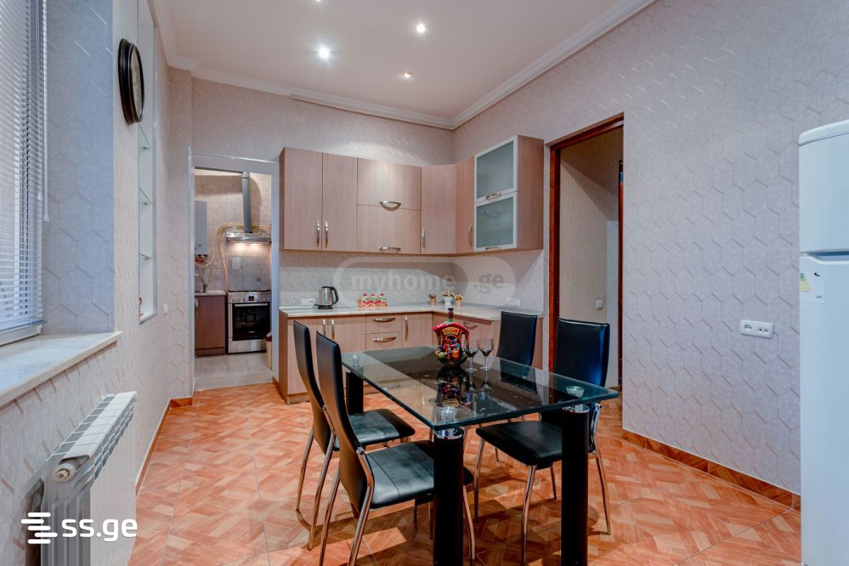 baratashvili st. - 4 rooms