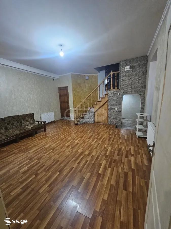 ninoshvili st. 58 - 3 rooms