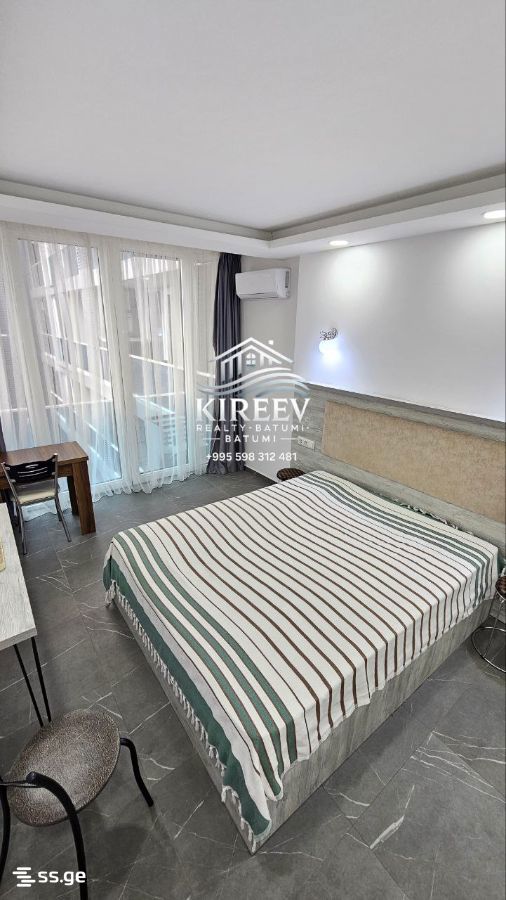 R. Nizharadze st. 18 - 1 rooms