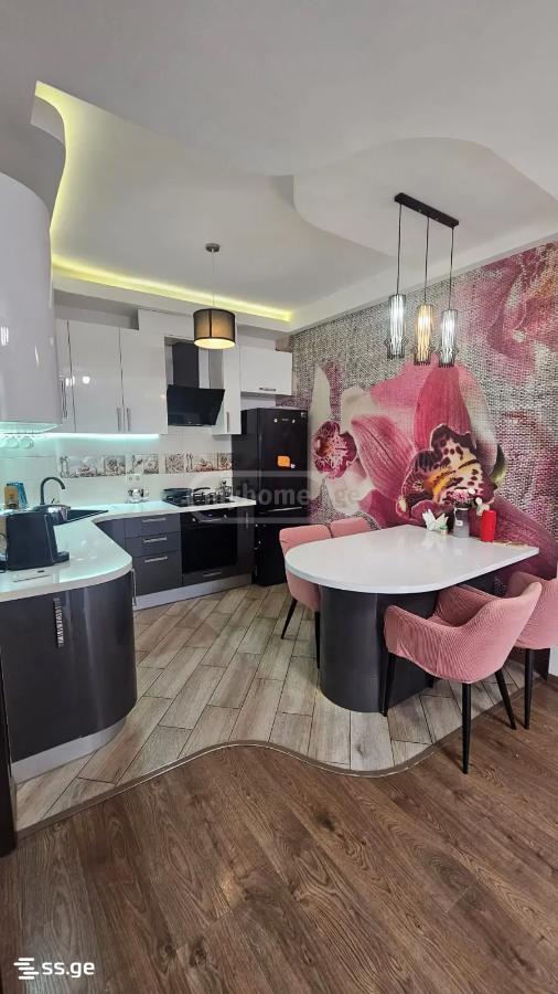 Tavkhelidze st. - 4 rooms
