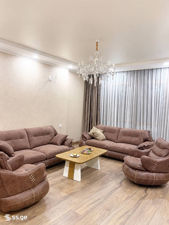 37 - 3 rooms