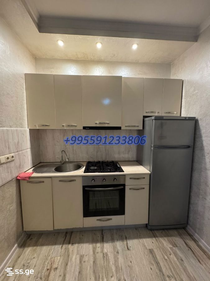Kobaladze st. 15 - 3 rooms