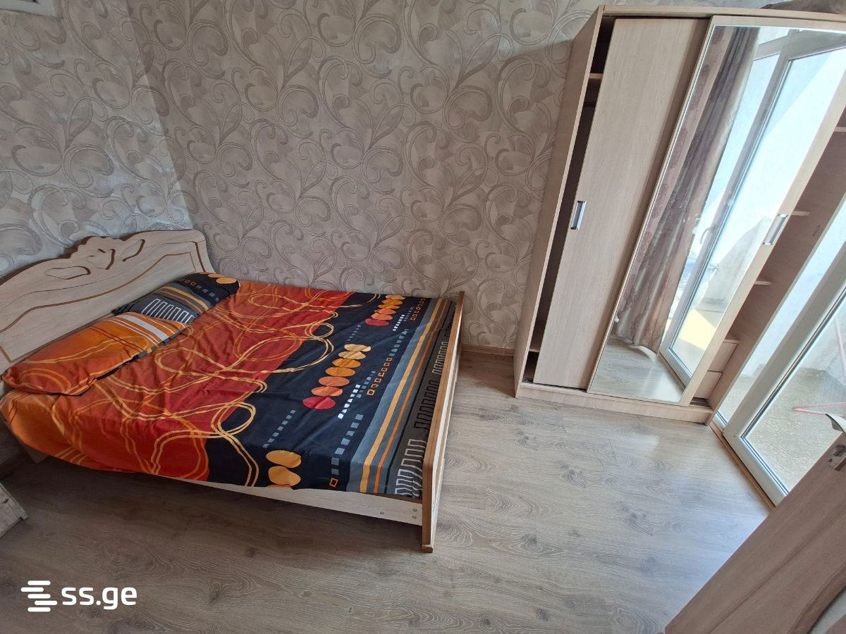 Mirian Mephe st. 46 - 3 rooms