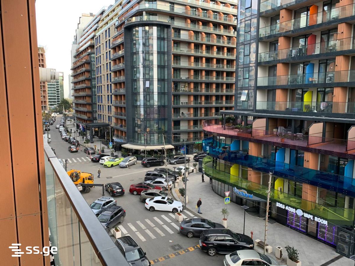 R. Nizharadze st. 20 - 1 rooms