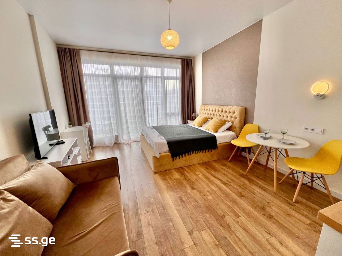 Lech and Maria Kaczynski street 5 - 1 rooms