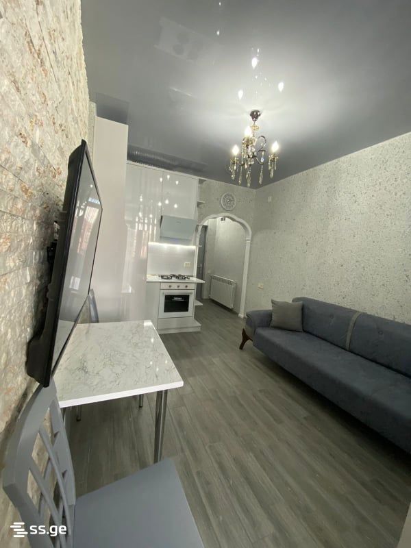 Tbel Abuseridze st. 5 - 1 rooms