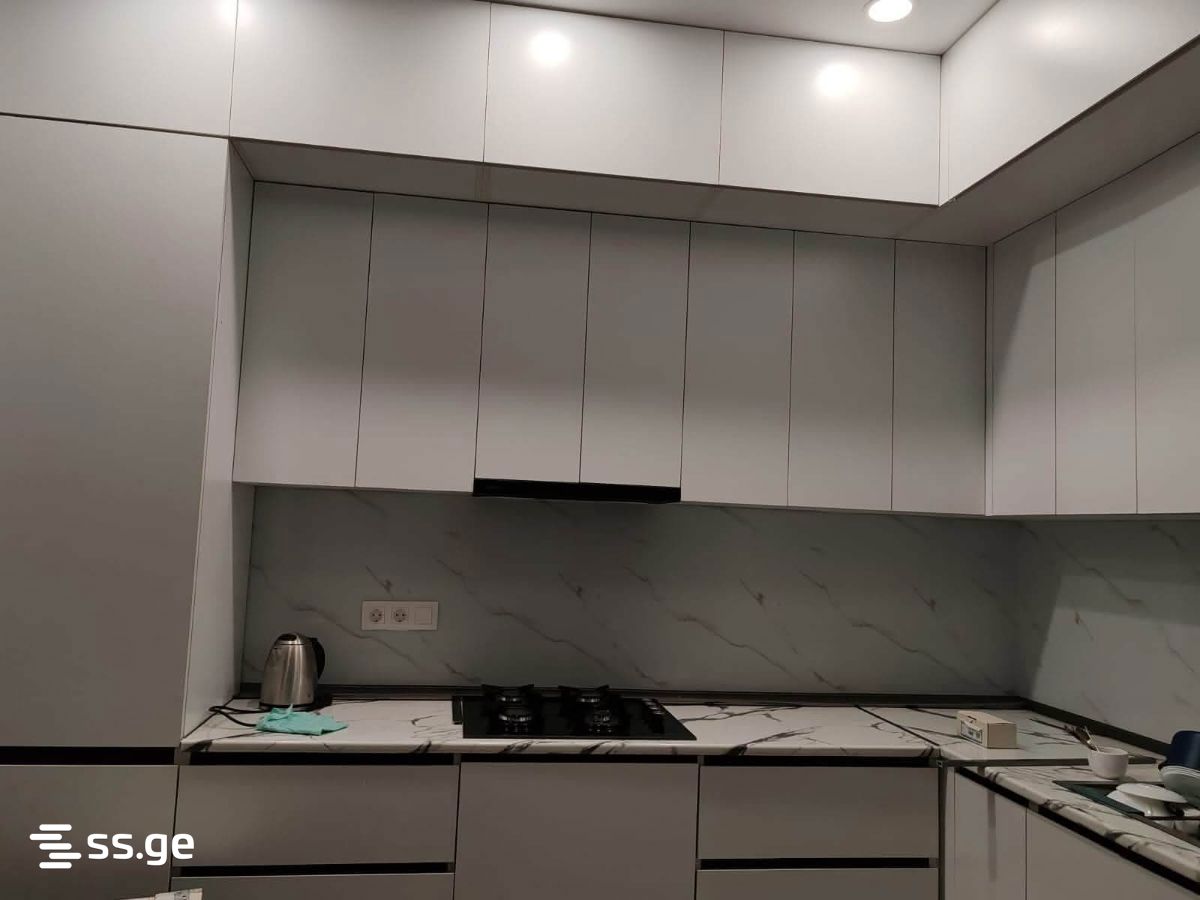 navtlugi st. 10 - 3 rooms